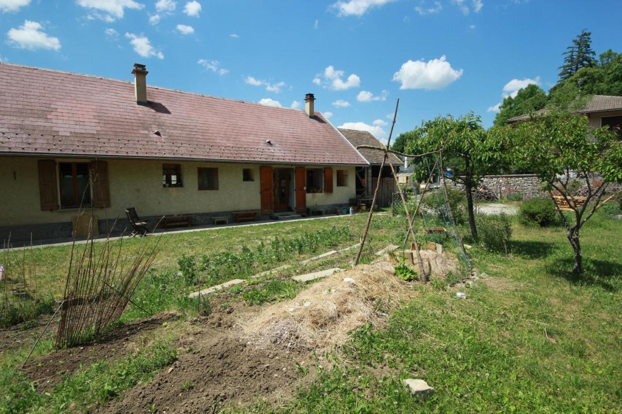 Chambres Et Table D'Hote Le Petit Radis Lus-la-Croix-Haute Exteriér fotografie